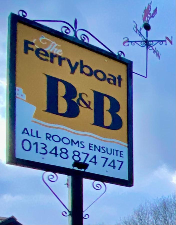 The Ferryboat Hotel Fishguard Exterior photo